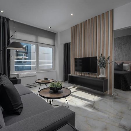 Nomades Suites เทสซาโลนิกิ ภายนอก รูปภาพ