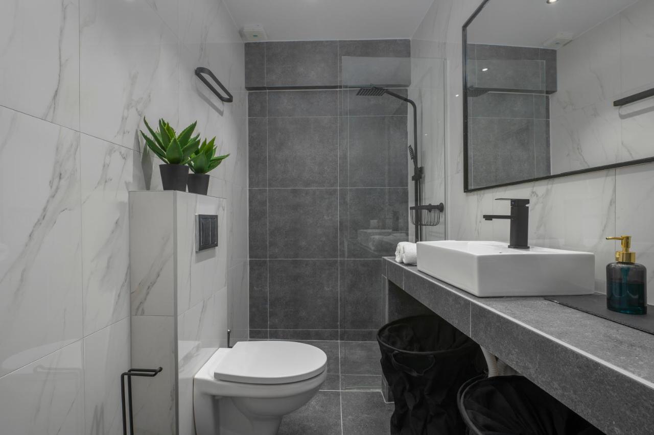 Nomades Suites เทสซาโลนิกิ ภายนอก รูปภาพ