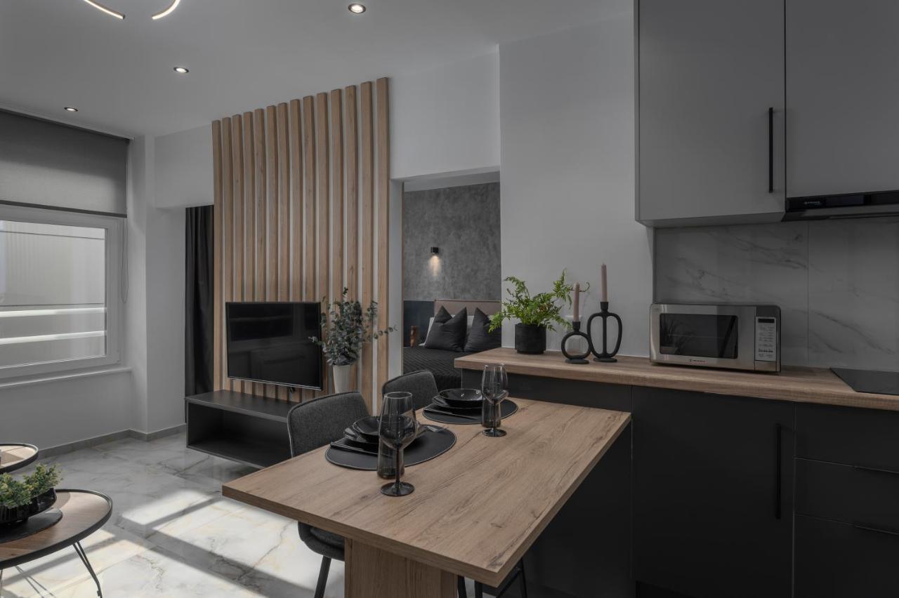 Nomades Suites เทสซาโลนิกิ ภายนอก รูปภาพ